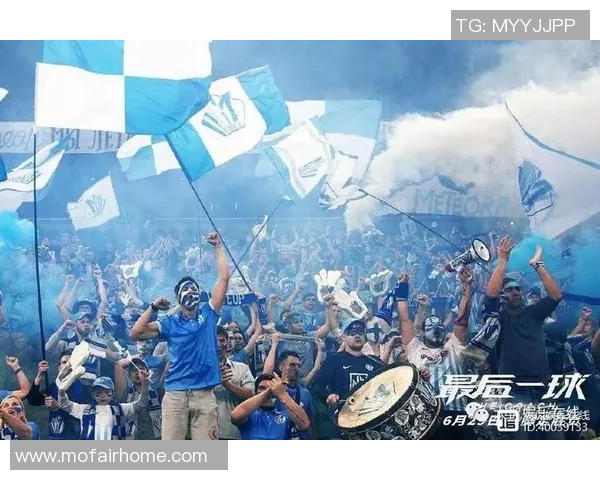 史上最猛足球球星横空出世震撼绿茵引爆全球球迷热血狂欢